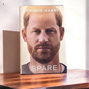 New Spare by Prince Harry book autobiography book royal family bestseller